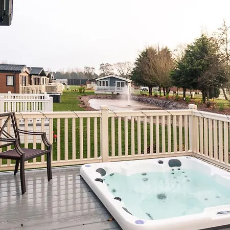 Jjs Lakewood Lodge York