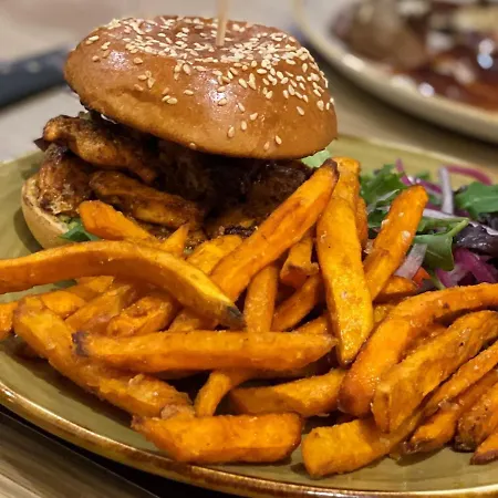 Jjs Lakewood * يورك