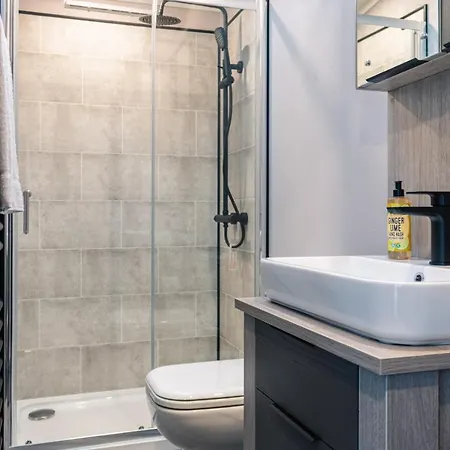 Jjs Lakewood Hytte York