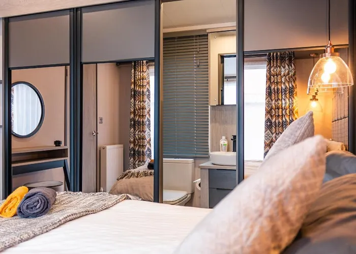 Jjs Lakewood Lodge York