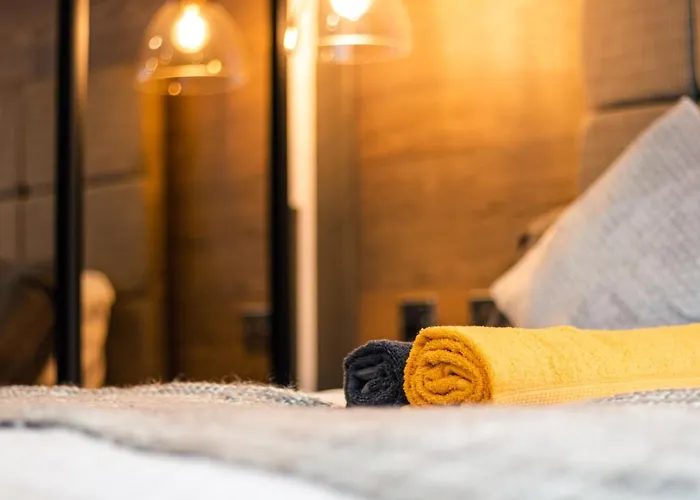 Lodge Jjs Lakewood York